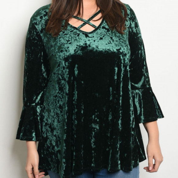 Tops - TOP PLUS SIZE VELVET TOP